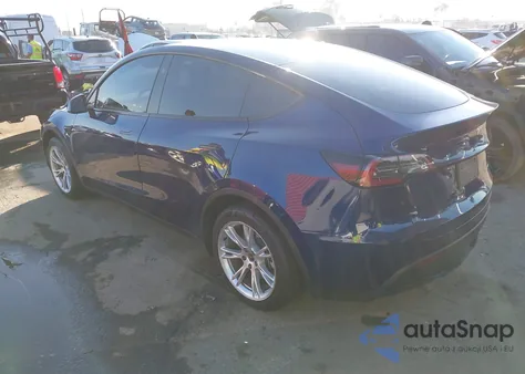 2023 Tesla Model Y Awd/Long Range Dual Motor All-Wheel Drive from USA, damaged, VIN 7SAYGDEE5PF890004